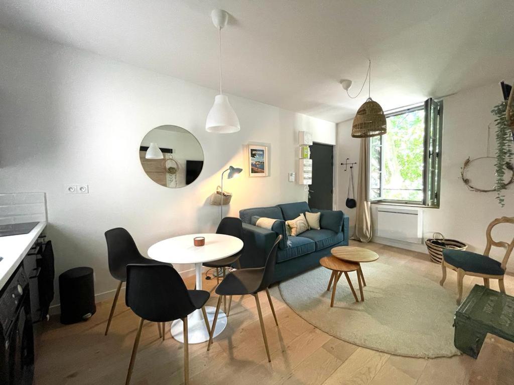 Avignon Pedestrian Area, Charming, 4 Persons Apartment ภายนอก รูปภาพ